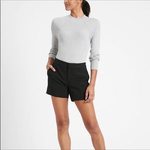 Banana Republic Shorts 5 Inch